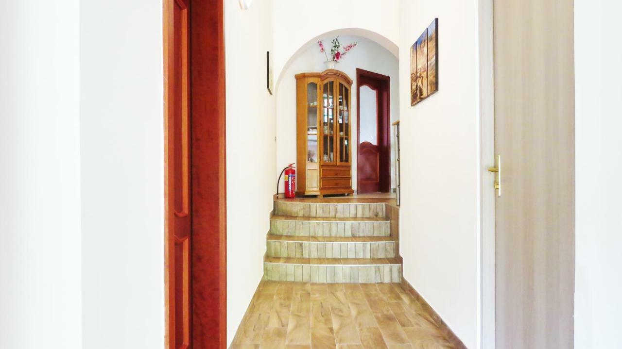 Отель Hoforras Wellness Vendeghaz Эгерсалок Экстерьер фото